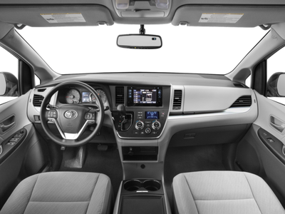 2016 Toyota Sienna LE