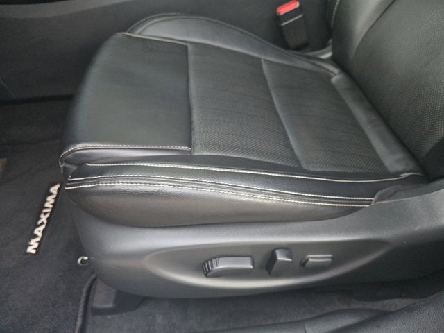 2022 Nissan Maxima SV