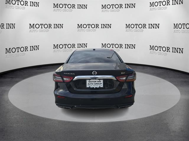 2022 Nissan Maxima SV