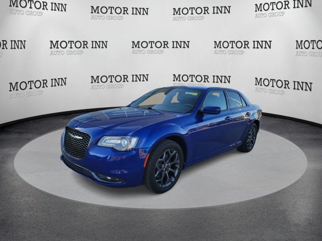 2018 Chrysler 300