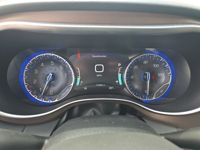 2017 Chrysler Pacifica Touring-L Plus