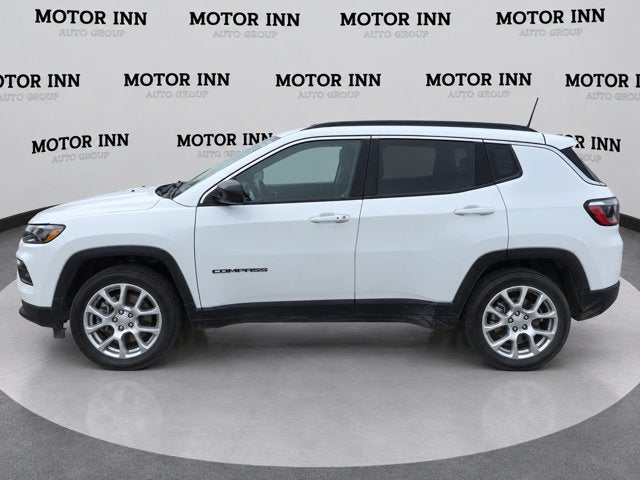 2023 Jeep Compass Latitude Lux