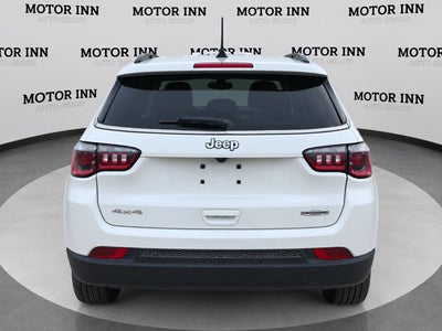 2023 Jeep Compass Latitude Lux