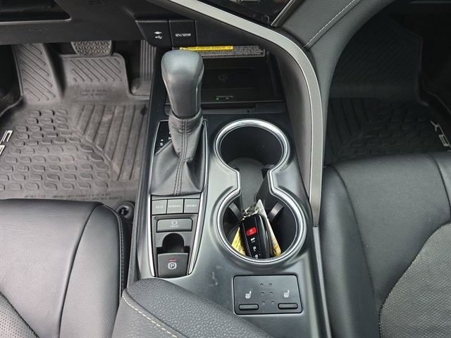 2019 Toyota CAMRY XSE V6