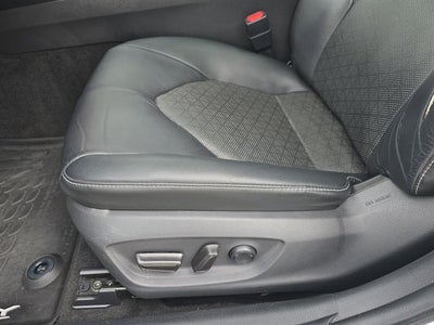 2019 Toyota CAMRY XSE V6