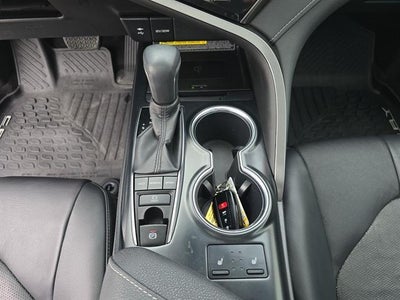 2019 Toyota CAMRY XSE V6