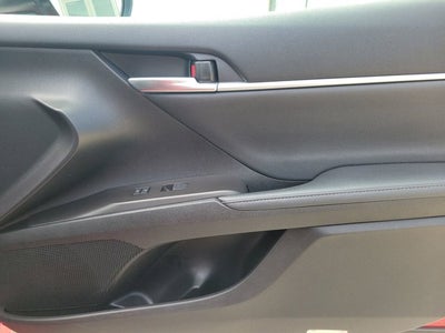 2023 Toyota Camry Hybrid XLE