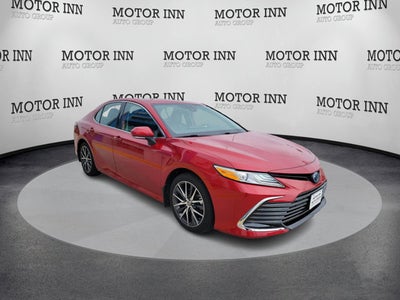 2023 Toyota Camry Hybrid XLE