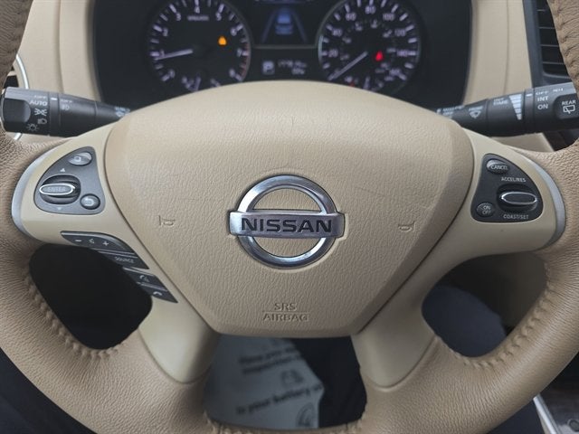 2013 Nissan Pathfinder SL