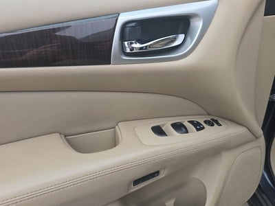 2013 Nissan Pathfinder SL