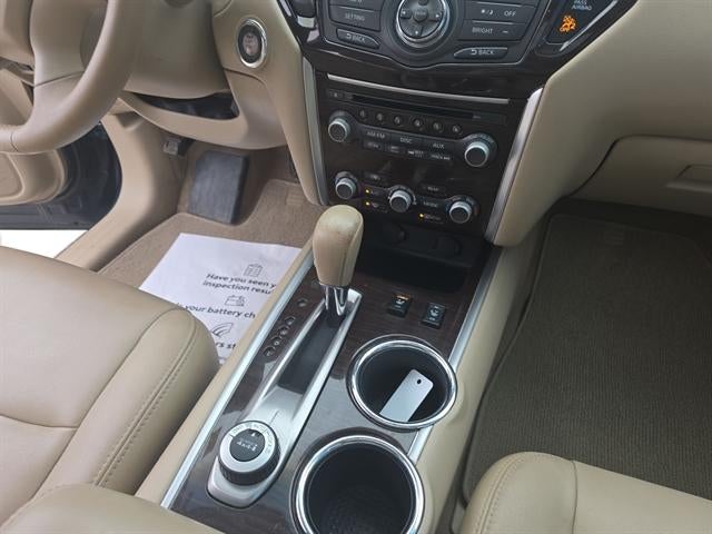 2013 Nissan Pathfinder SL