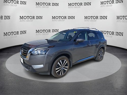 2024 Nissan Pathfinder Platinum