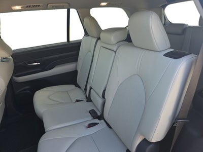2024 Toyota Grand Highlander XLE