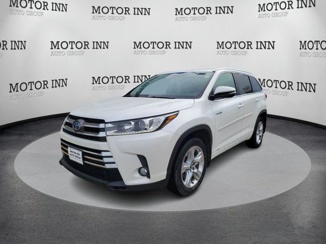 2017 Toyota Highlander Base