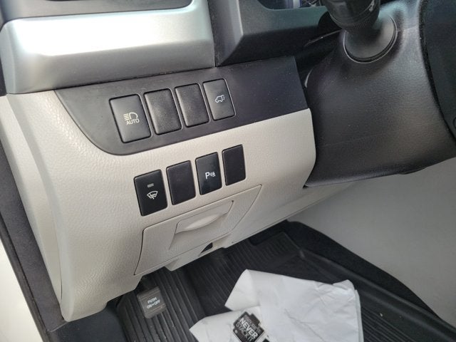 2017 Toyota Highlander Base