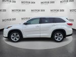 2017 Toyota Highlander Base