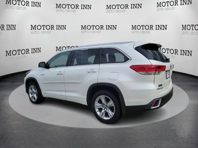 2017 Toyota Highlander Base