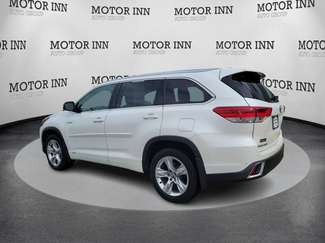 2017 Toyota Highlander Base