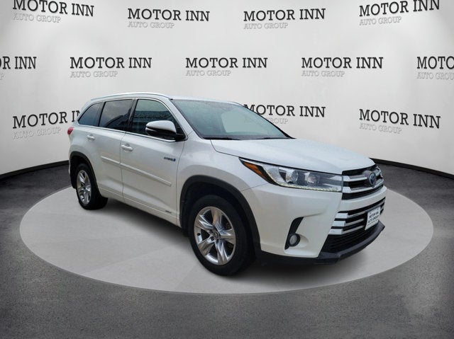 2017 Toyota Highlander Base