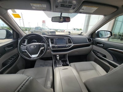 2015 Toyota Highlander Limited