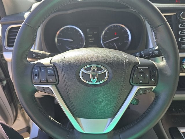 2018 Toyota HIGHLANDER Limited Platinum