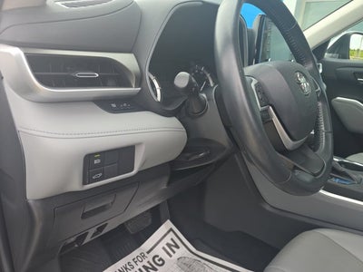 2022 Toyota Highlander XLE