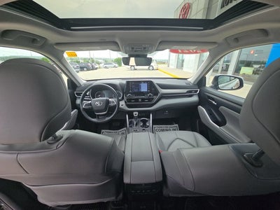 2022 Toyota Highlander XLE