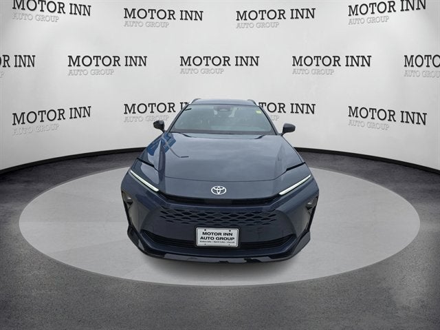 2025 Toyota CROWN SIGNIA XLE