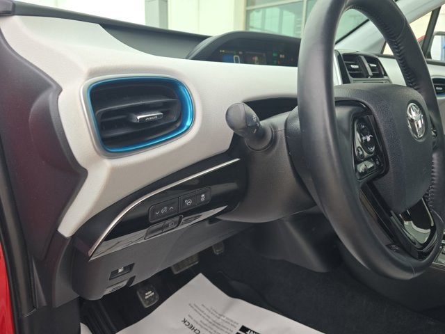 2019 Toyota Prius XLE