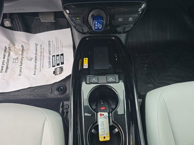 2019 Toyota Prius XLE