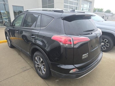 2017 Toyota RAV4 Hybrid XLE