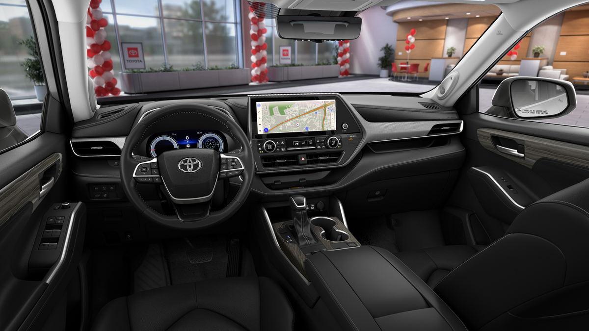 2026 Toyota Highlander Hybrid Platinum